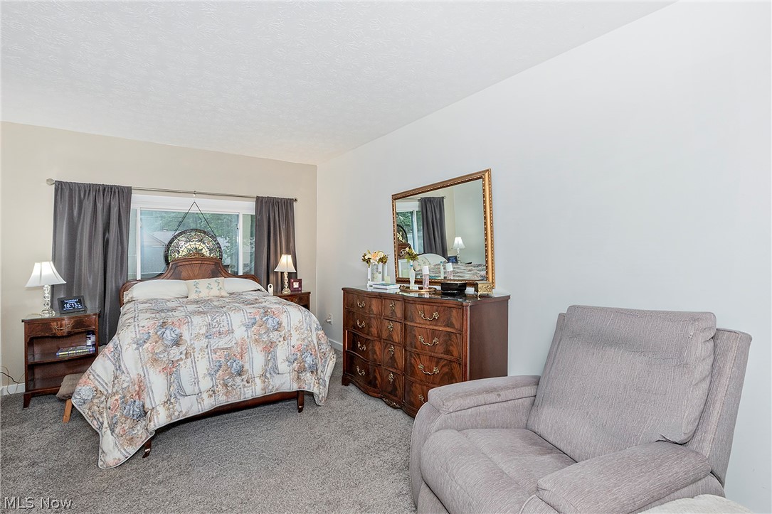 791 Geddes Bluff Sagamore Hills OH 44067
