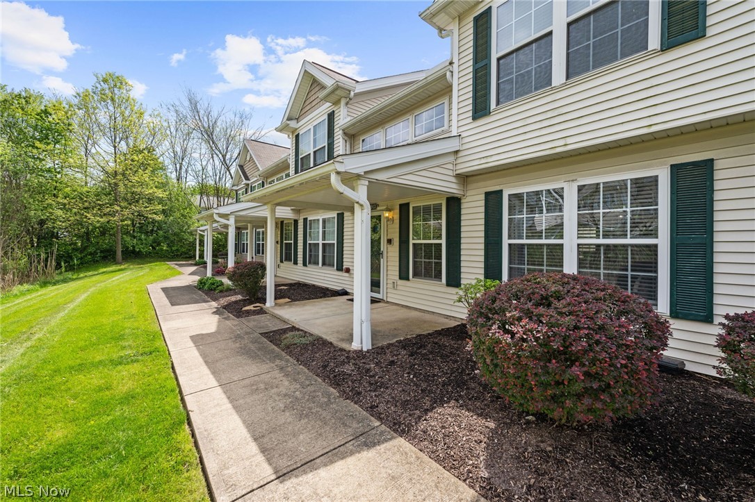 13913 Woodcroft North Royalton OH 44133