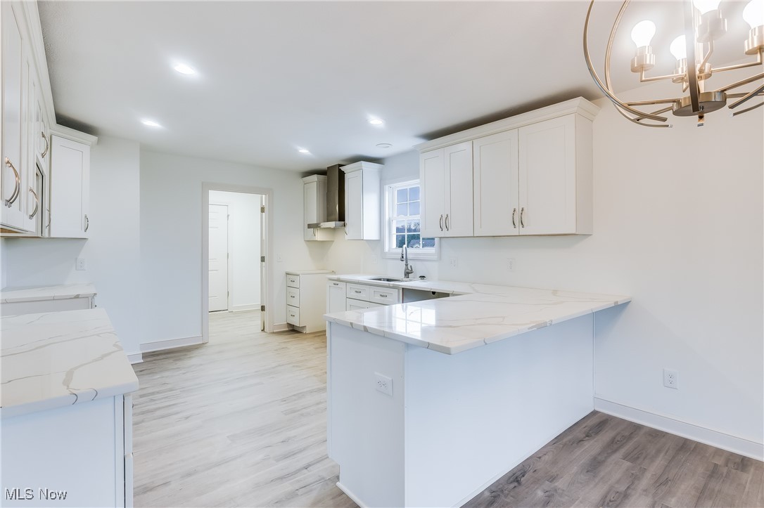 153 Royal Troon Warren OH 44484