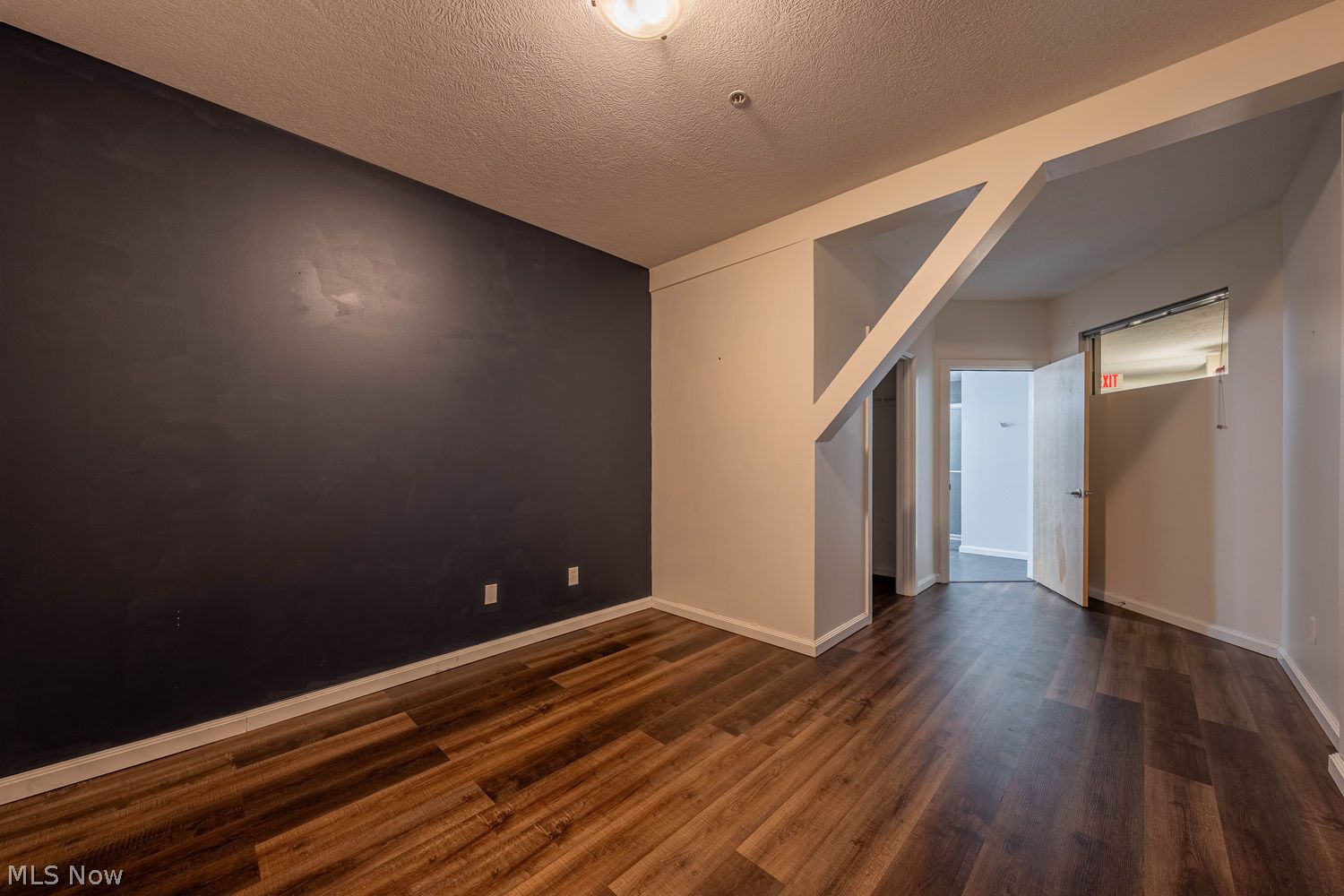 1237 Washington Avenue Cleveland OH 44113