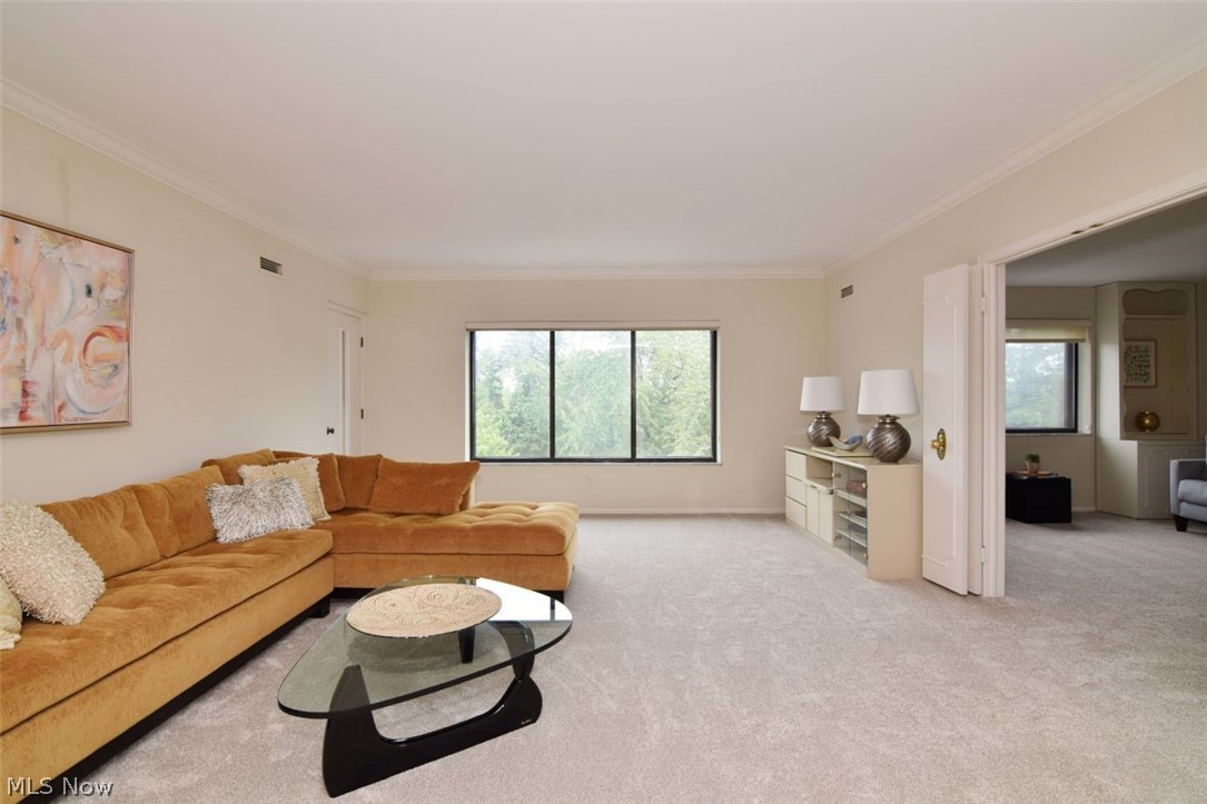 25805 Fairmount Boulevard Beachwood OH 44122