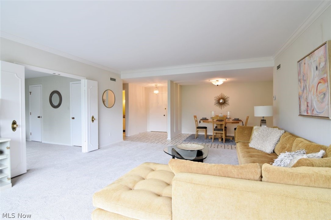 25805 Fairmount Boulevard Beachwood OH 44122