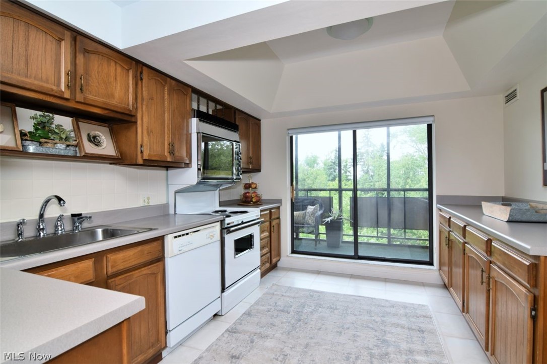 25805 Fairmount Boulevard Beachwood OH 44122