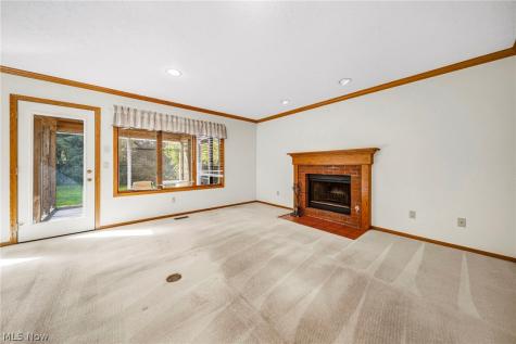 9500 Lismore Lane Mentor OH 44060