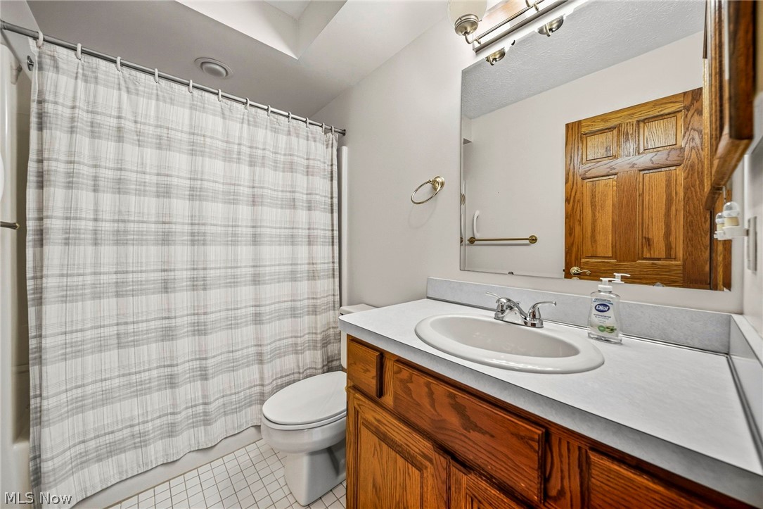 9500 Lismore Lane Mentor OH 44060