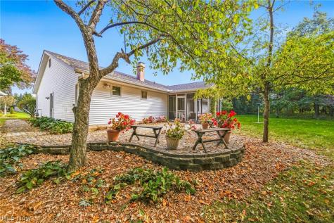 9500 Lismore Lane Mentor OH 44060