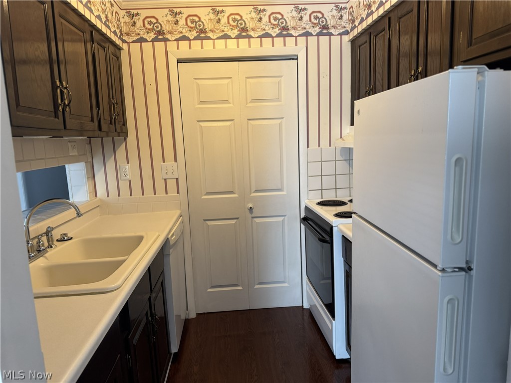 2544 Royal County Down Uniontown OH 44685