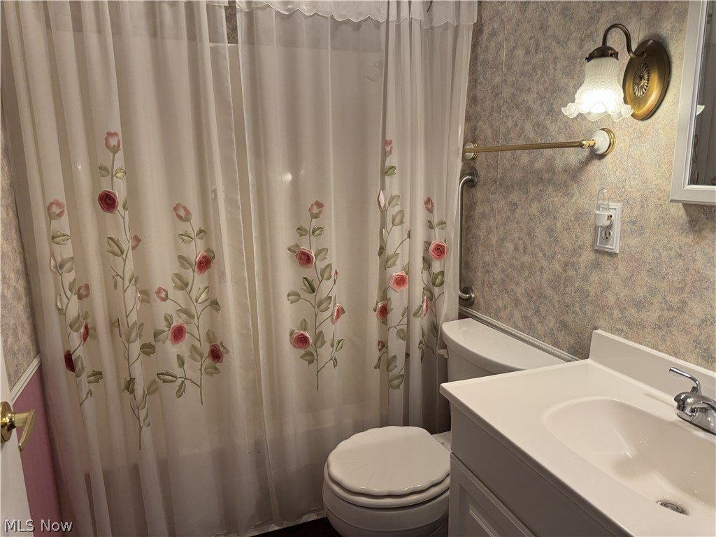2544 Royal County Down Uniontown OH 44685