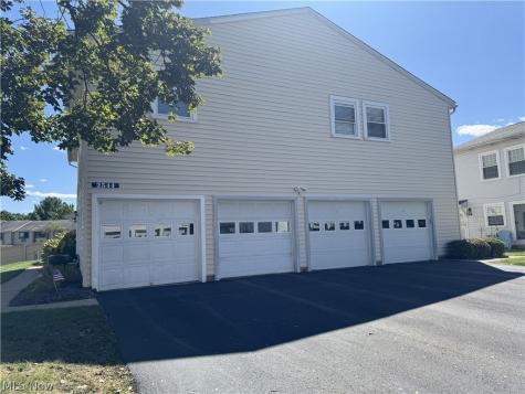 2544 Royal County Down Uniontown OH 44685