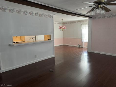 2544 Royal County Down Uniontown OH 44685