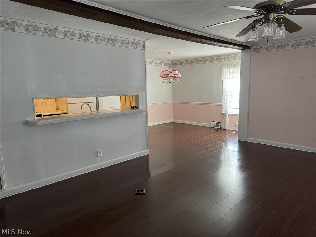 2544 Royal County Down Uniontown OH 44685