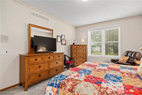 2400 Worthington Place Avon OH 44011