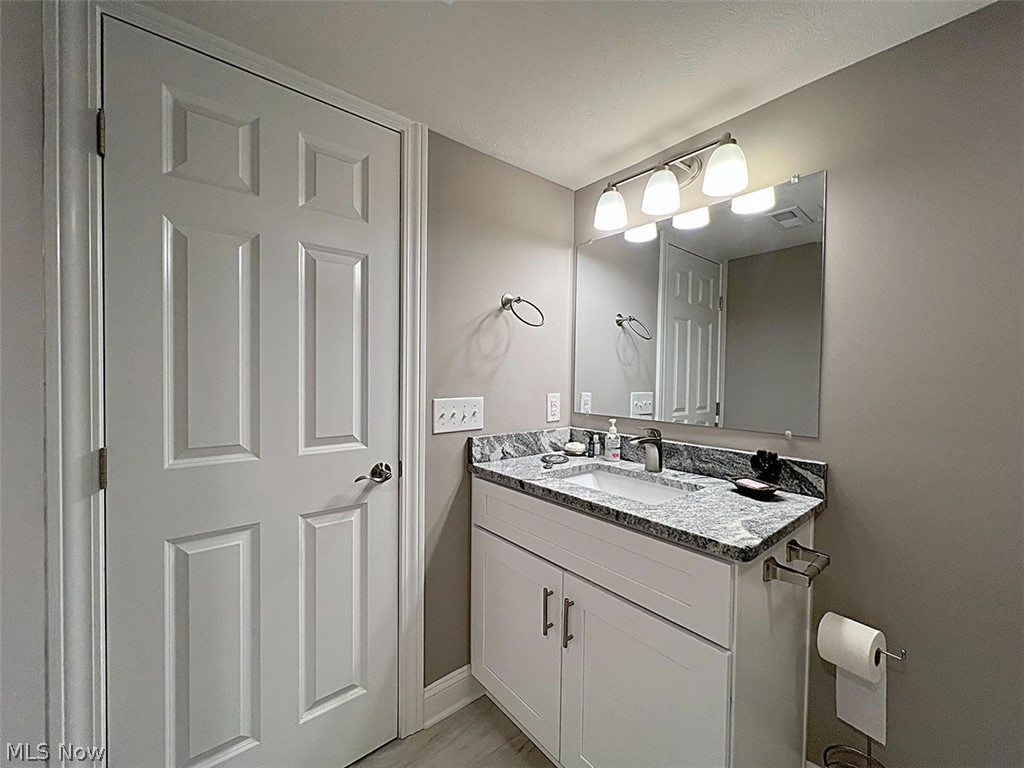 203 Leeward Vermilion OH 44089