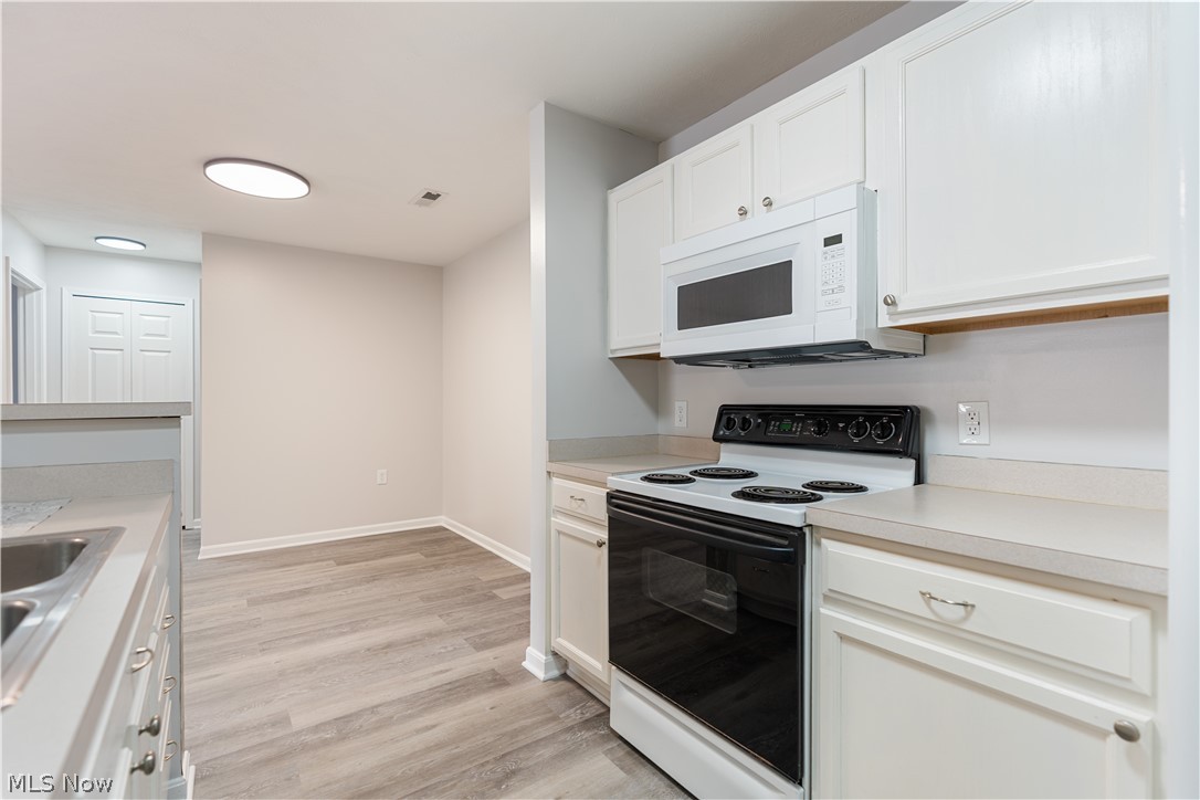 3395 Lenox Village Drive Fairlawn OH 44333