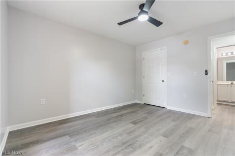 3395 Lenox Village Drive Fairlawn OH 44333
