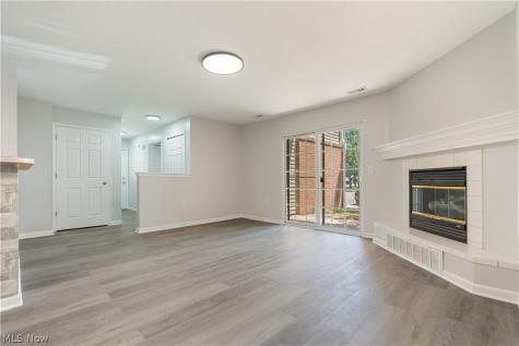 3395 Lenox Village Drive Fairlawn OH 44333