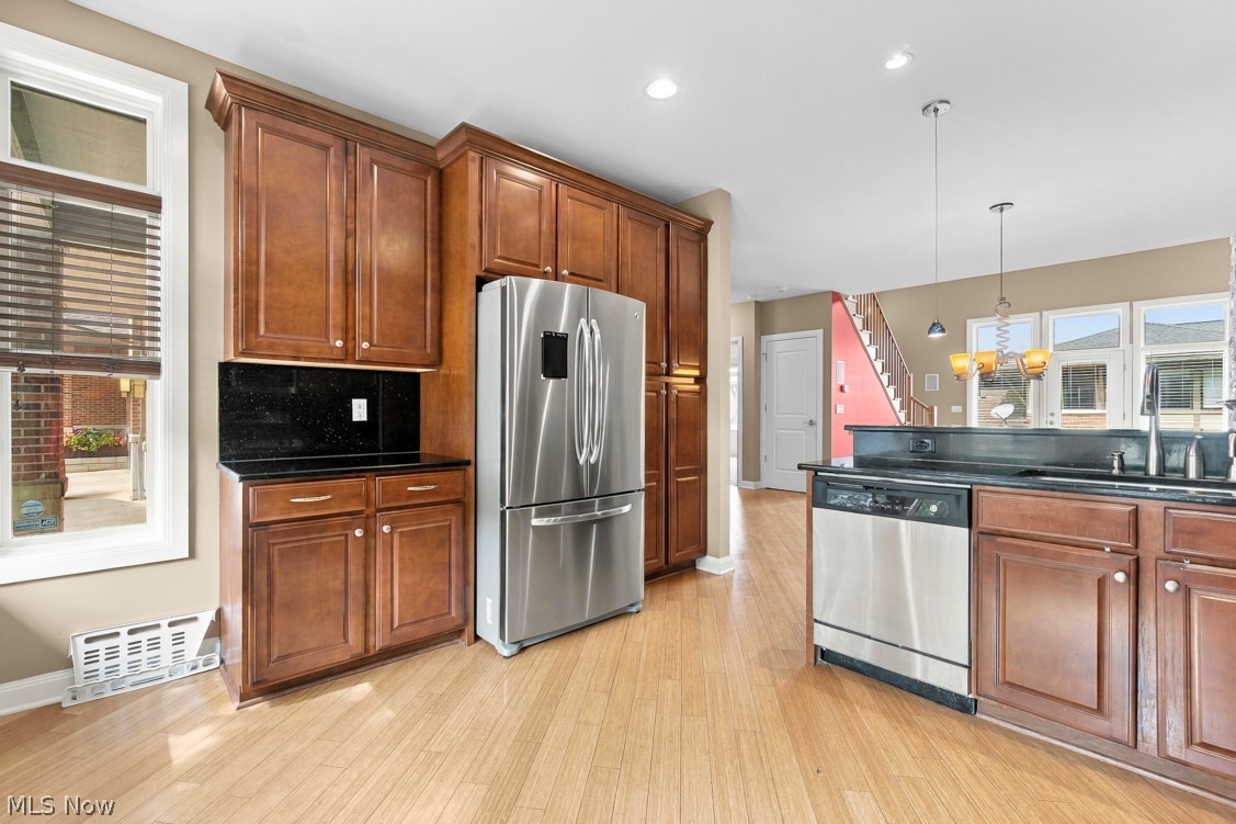 1384 Slate Court Cleveland Heights OH 44118