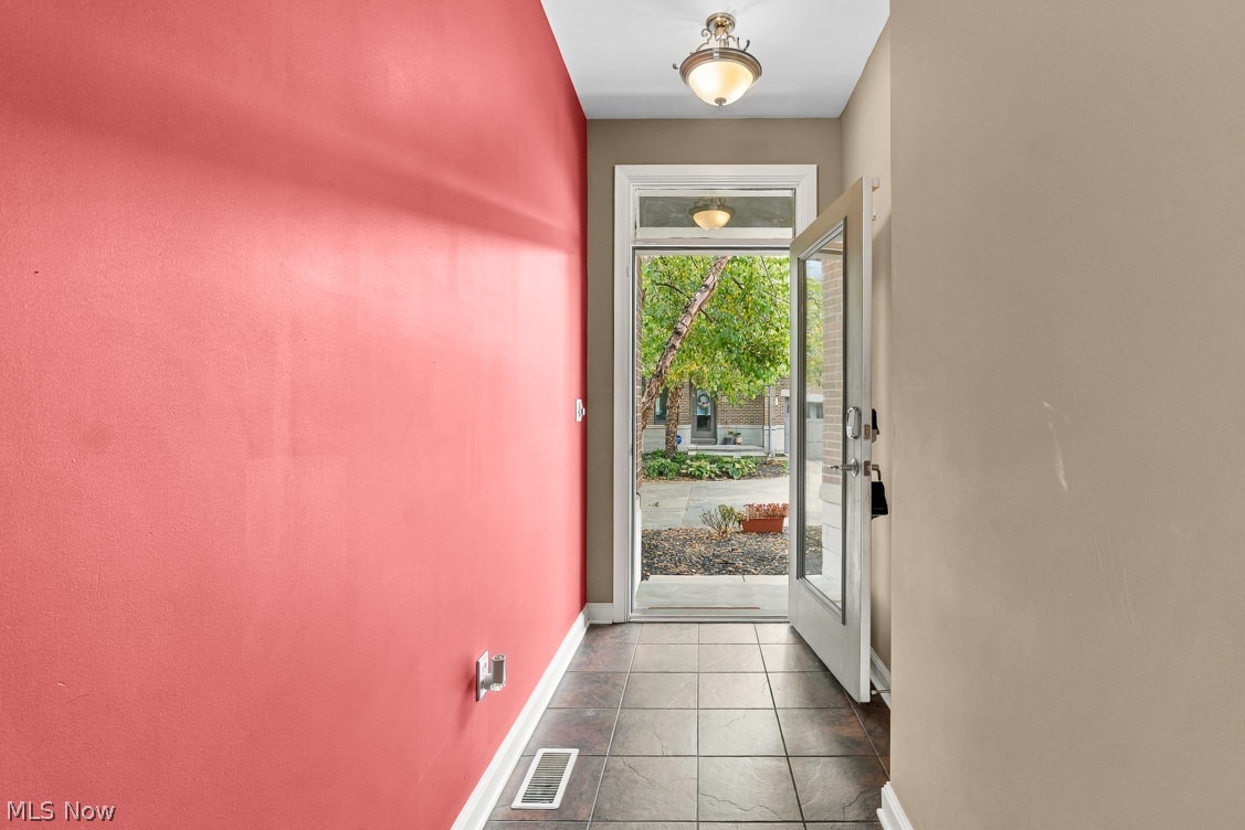 1384 Slate Court Cleveland Heights OH 44118