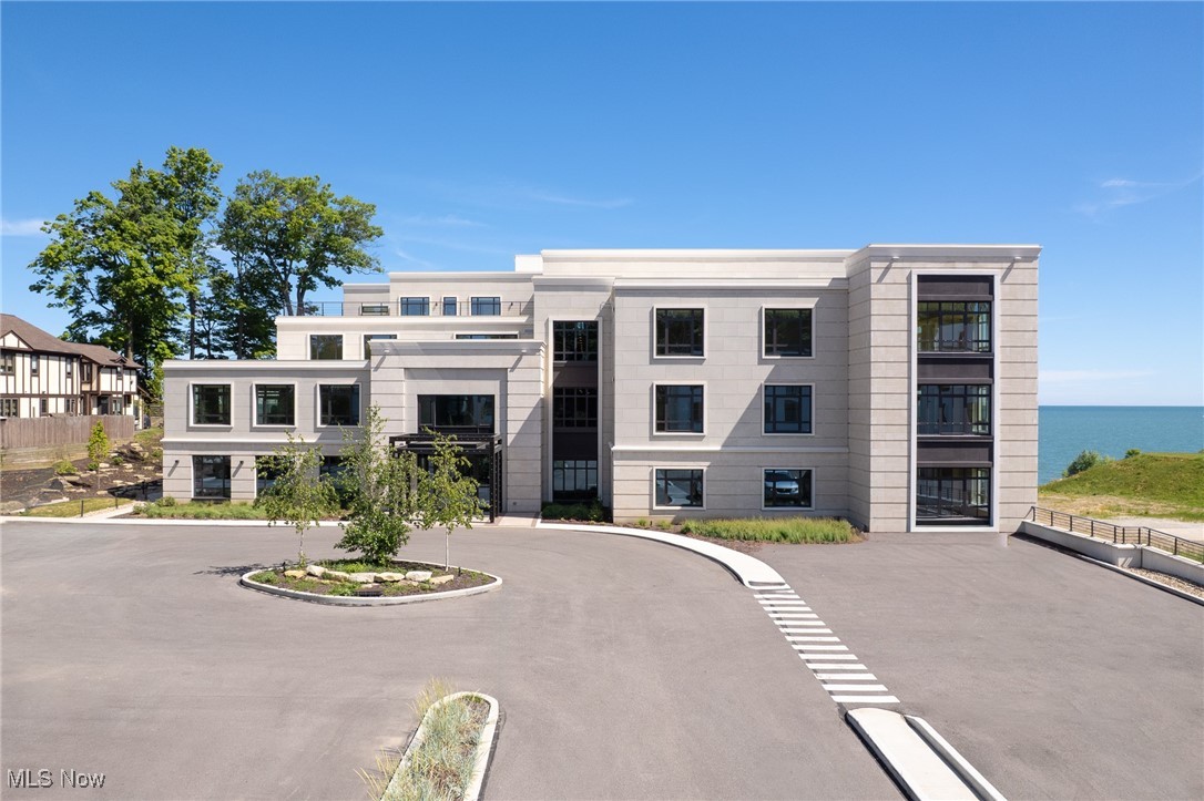 22700 Lake Road Rocky River OH 44116