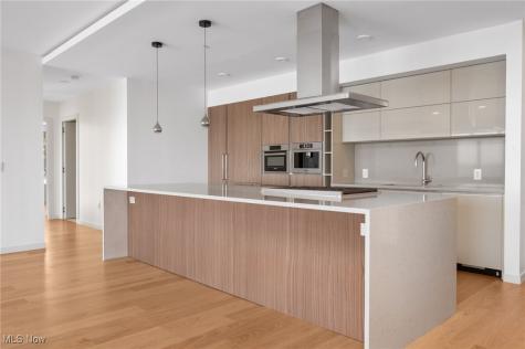 22700 Lake Road Rocky River OH 44116