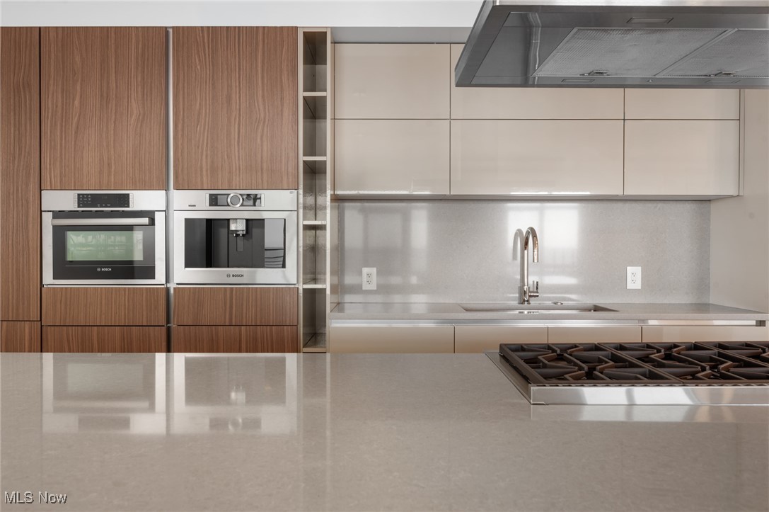 22700 Lake Road Rocky River OH 44116