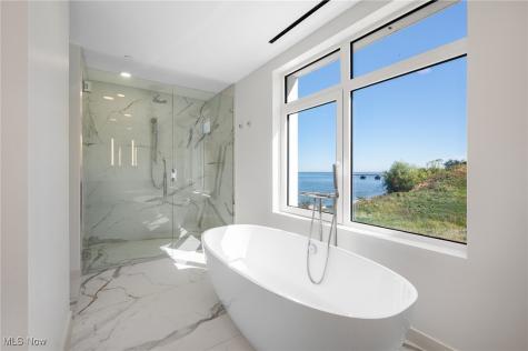 22700 Lake Road Rocky River OH 44116