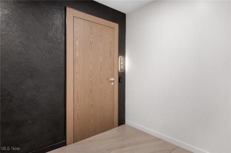 22700 Lake Road Rocky River OH 44116