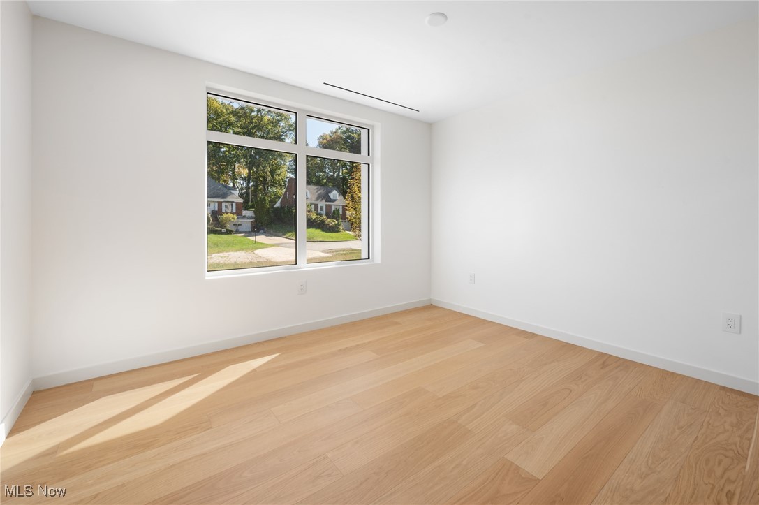 22700 Lake Road Rocky River OH 44116