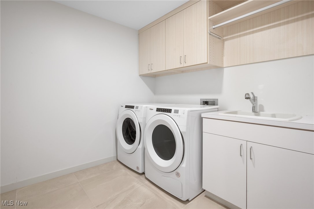 22700 Lake Road Rocky River OH 44116