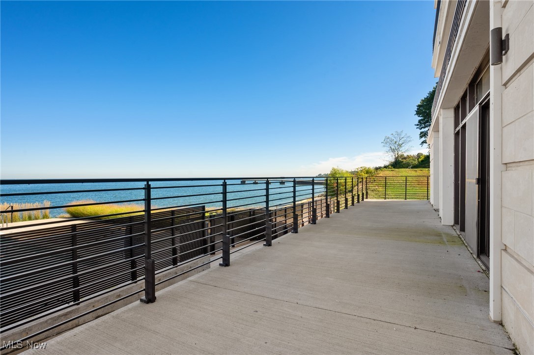 22700 Lake Road Rocky River OH 44116