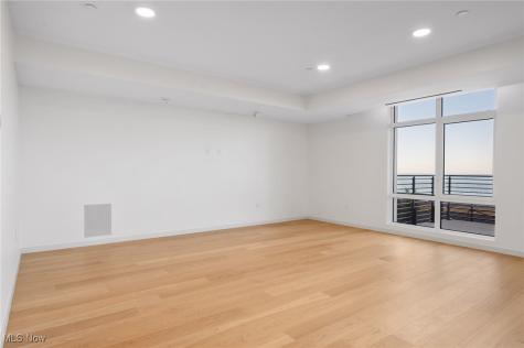 22700 Lake Road Rocky River OH 44116