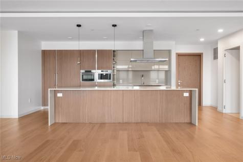 22700 Lake Road Rocky River OH 44116