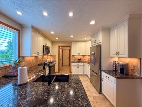 100 Pondview Circle Rittman OH 44270