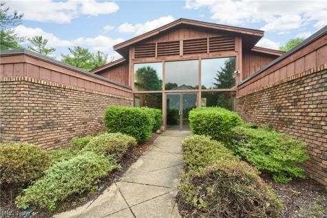 3420 Burrwood Drive Richfield OH 44286