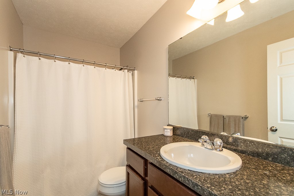410 Rachel Lane Avon Lake OH 44012