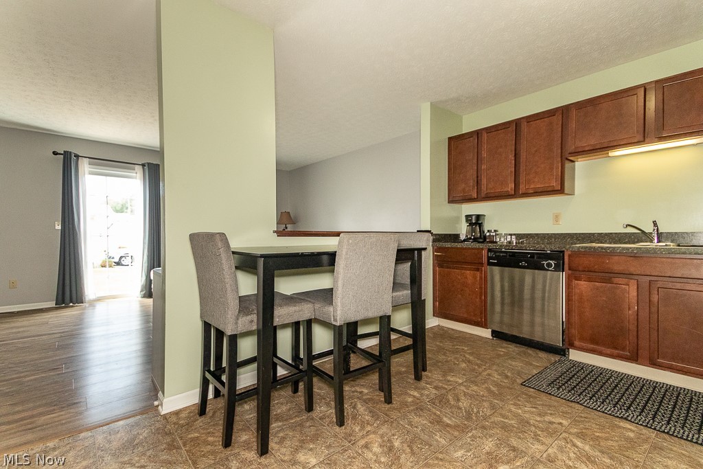 410 Rachel Lane Avon Lake OH 44012