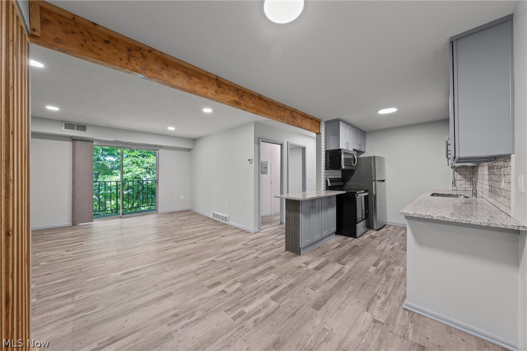 8455 N Akins Road North Royalton OH 44133