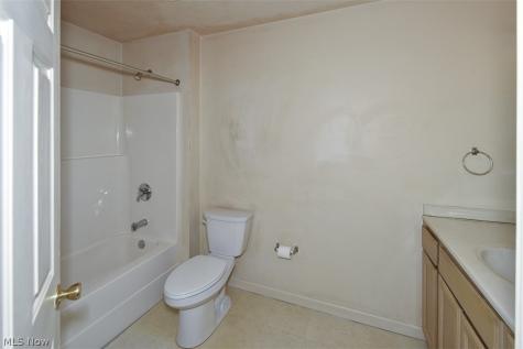 29828 Center Ridge Drive Westlake OH 44145