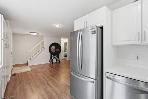 2323 Call Road Stow OH 44224