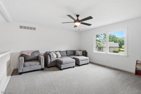 2323 Call Road Stow OH 44224