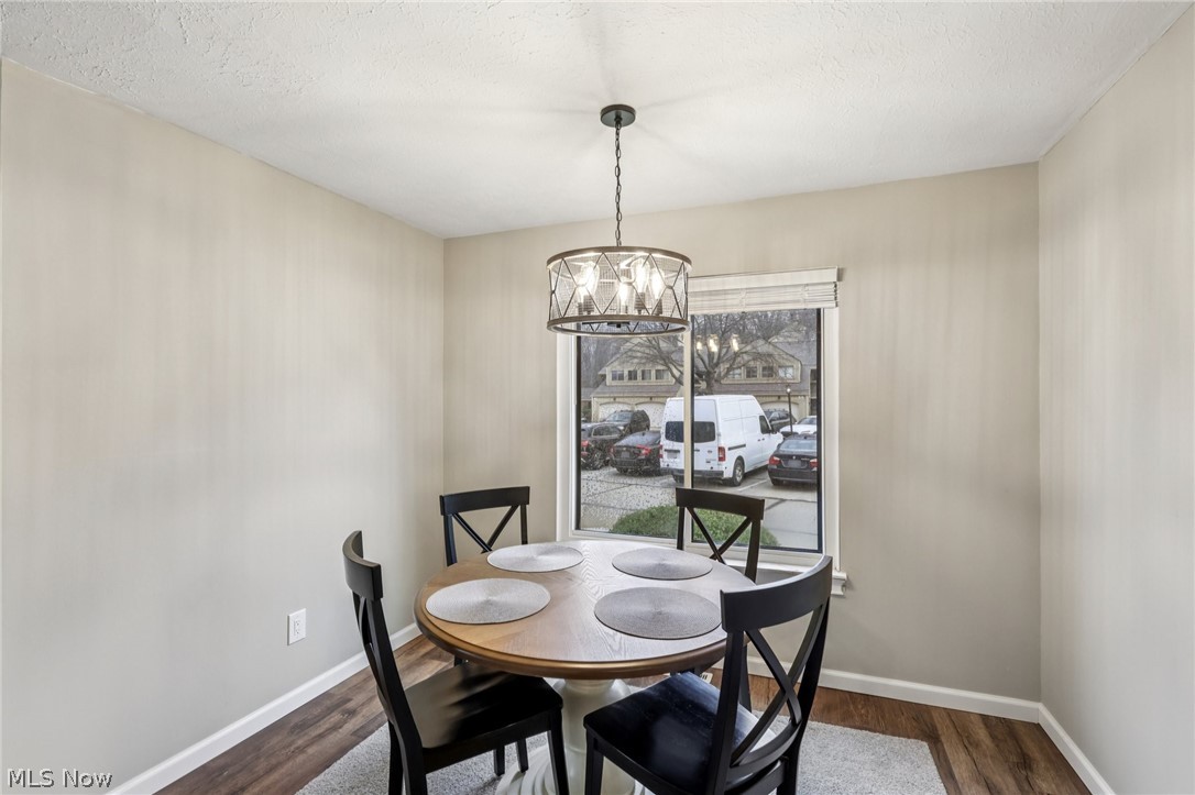 53 Landings Way Avon Lake OH 44012