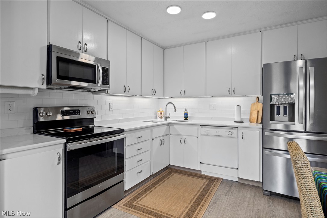 17291 Iyami Court Strongsville OH 44136