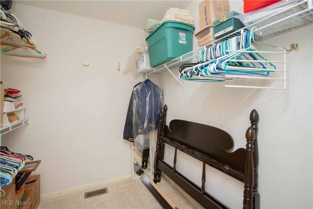 750-2 Hampton Circle Aurora OH 44202