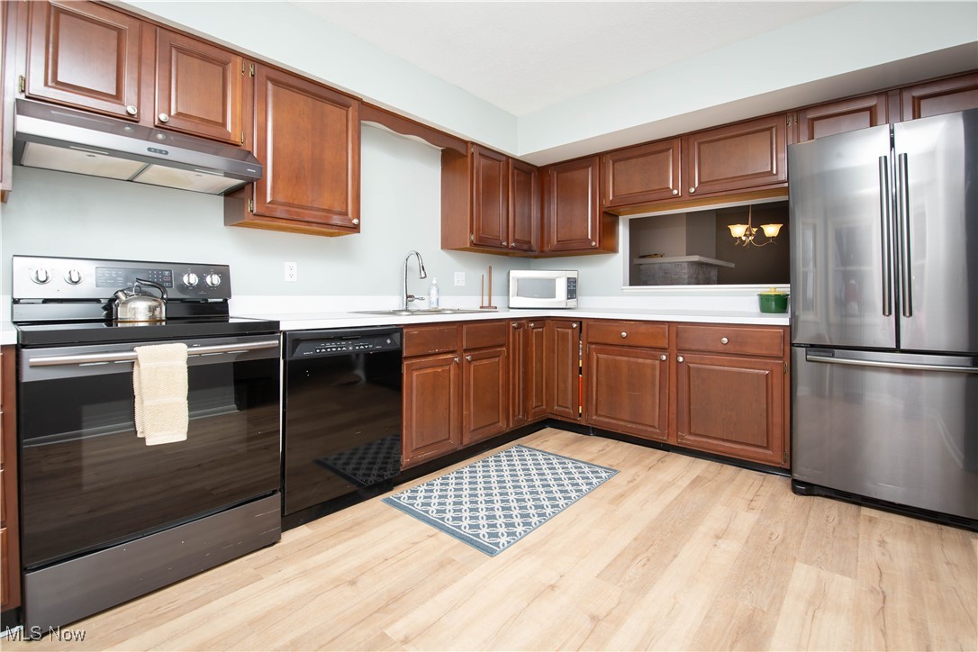 750-2 Hampton Circle Aurora OH 44202