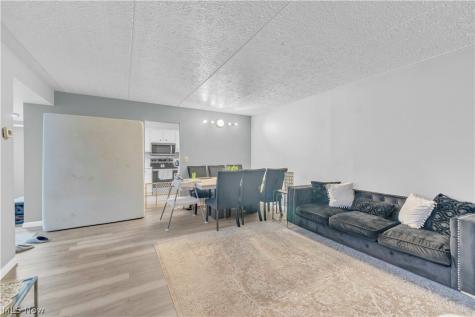 4849 Grace Road North Olmsted OH 44070