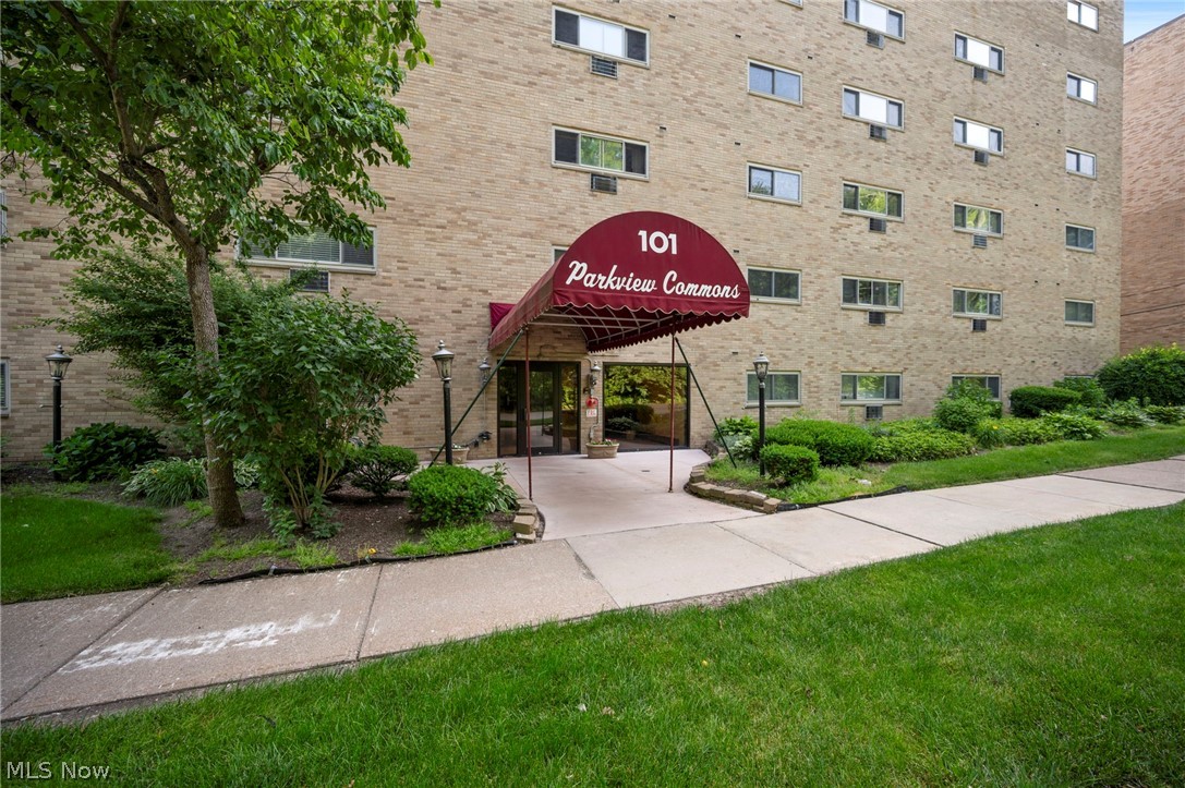101 S Rocky River Drive Berea OH 44017