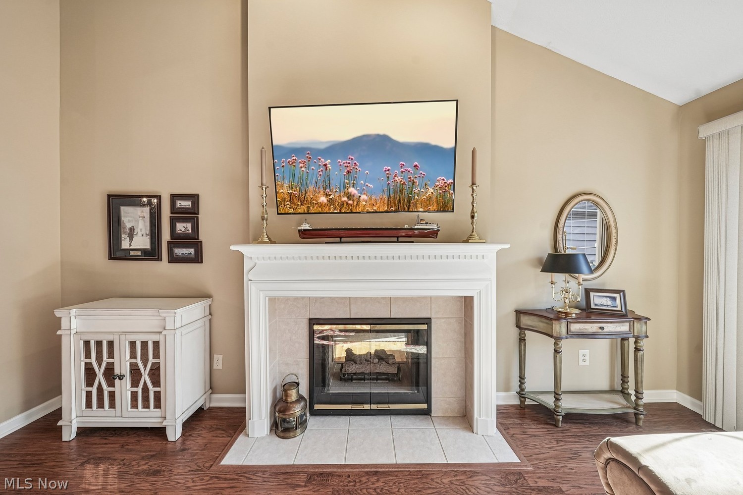 4549 Oakhill Boulevard Lorain OH 44053