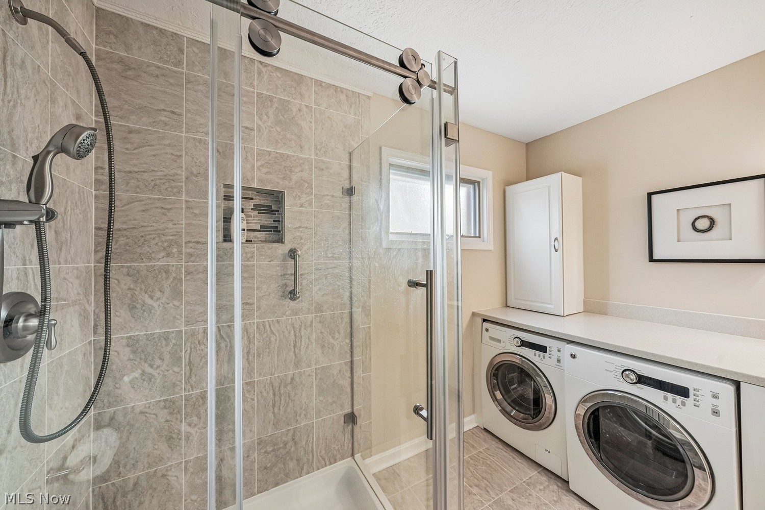 4549 Oakhill Boulevard Lorain OH 44053