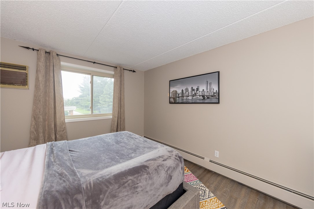 521 Tollis Parkway Broadview Heights OH 44147