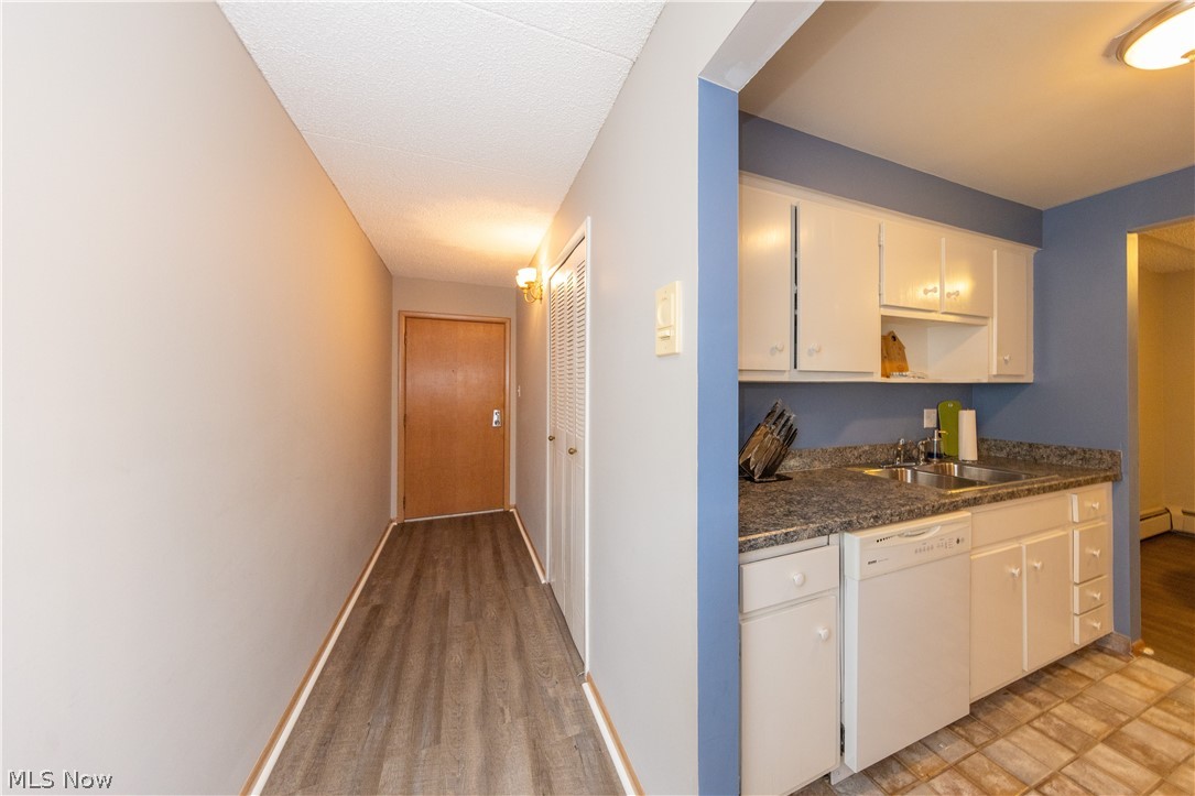 521 Tollis Parkway Broadview Heights OH 44147